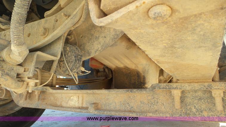 image for item L4497 1997 International 8100 dump truck