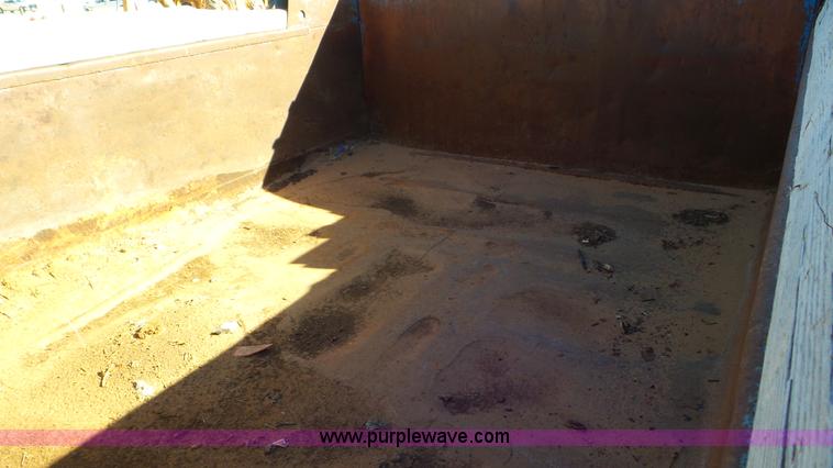 image for item L4497 1997 International 8100 dump truck