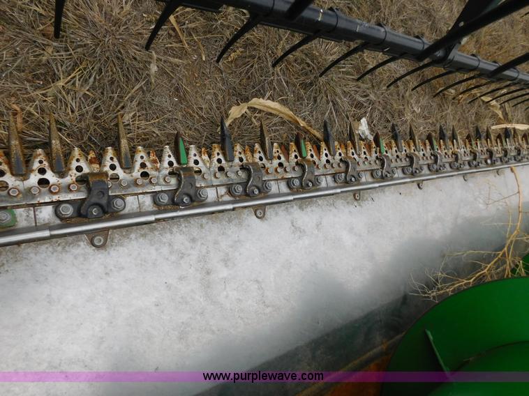 image for item AW9291 2010 John Deere 635F flex head