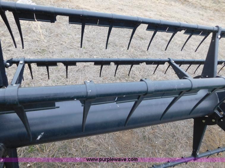 image for item AW9291 2010 John Deere 635F flex head