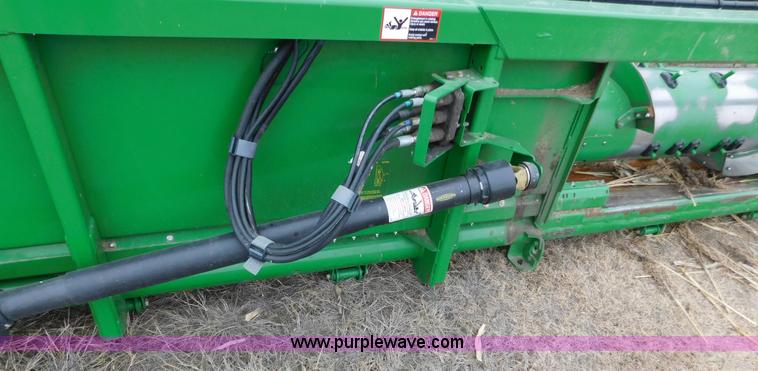 image for item AW9291 2010 John Deere 635F flex head