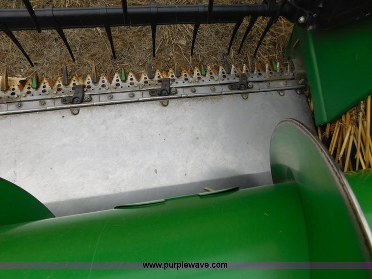 image for item AW9291 2010 John Deere 635F flex head