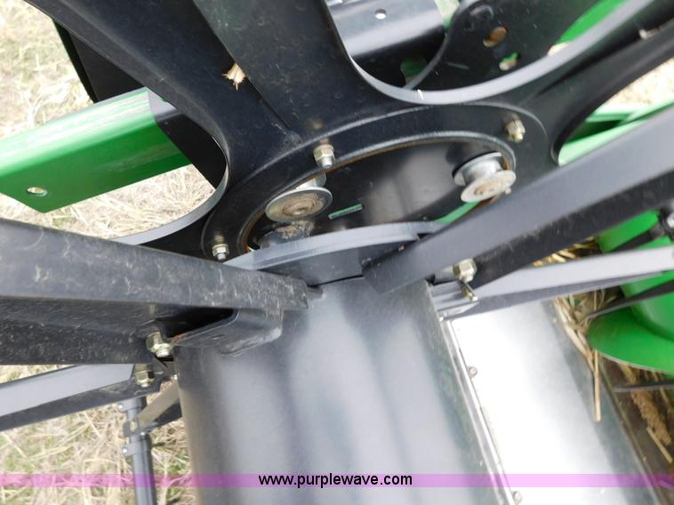 image for item AW9291 2010 John Deere 635F flex head