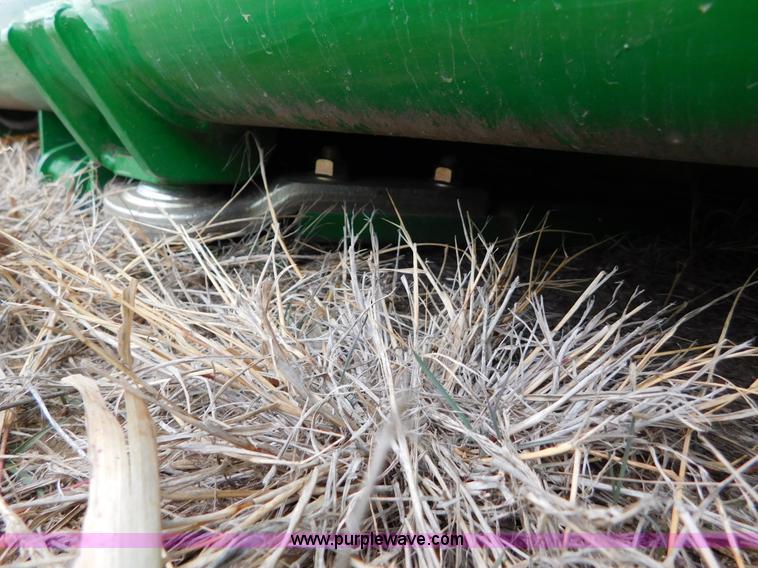 image for item AW9291 2010 John Deere 635F flex head