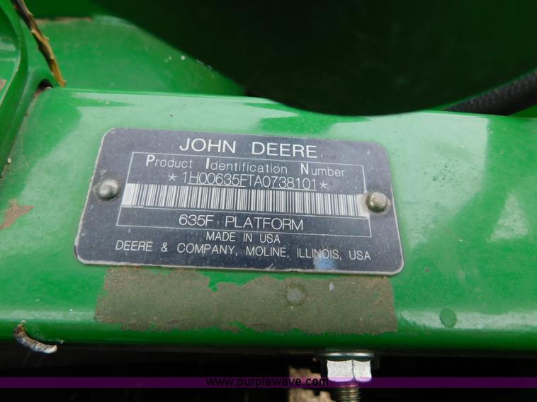 image for item AW9291 2010 John Deere 635F flex head
