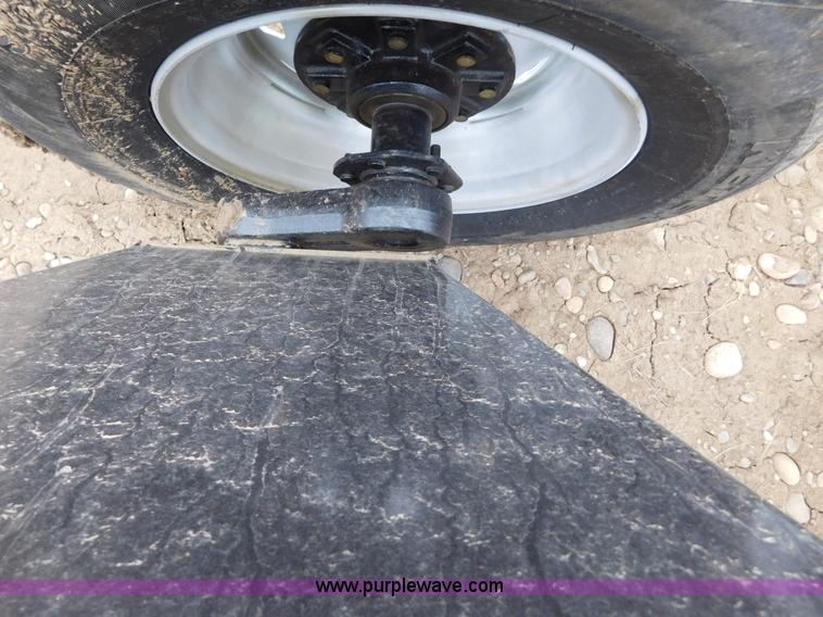 image for item AW9292 Industries America 835 header trailer