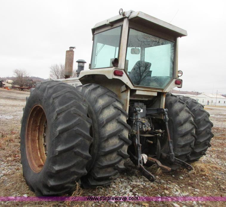 image for item I1762 1980 White 2-180 tractor