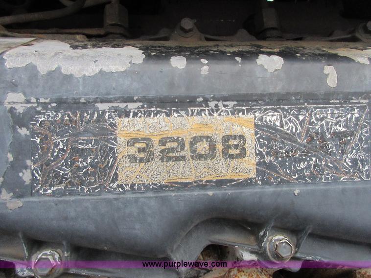 image for item I1762 1980 White 2-180 tractor