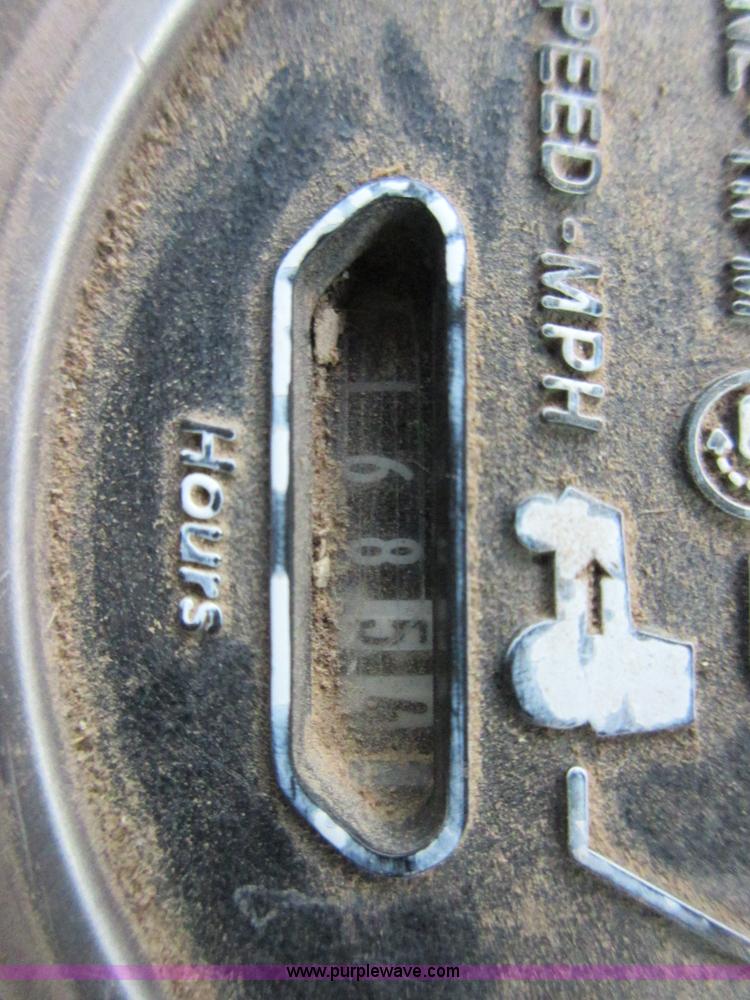 image for item I1762 1980 White 2-180 tractor