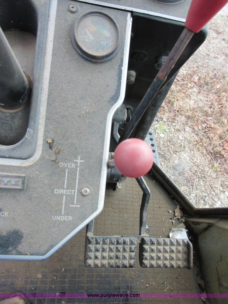 image for item I1762 1980 White 2-180 tractor