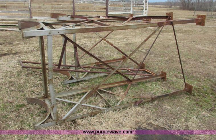 image for item I1778 (2) fuel tanks