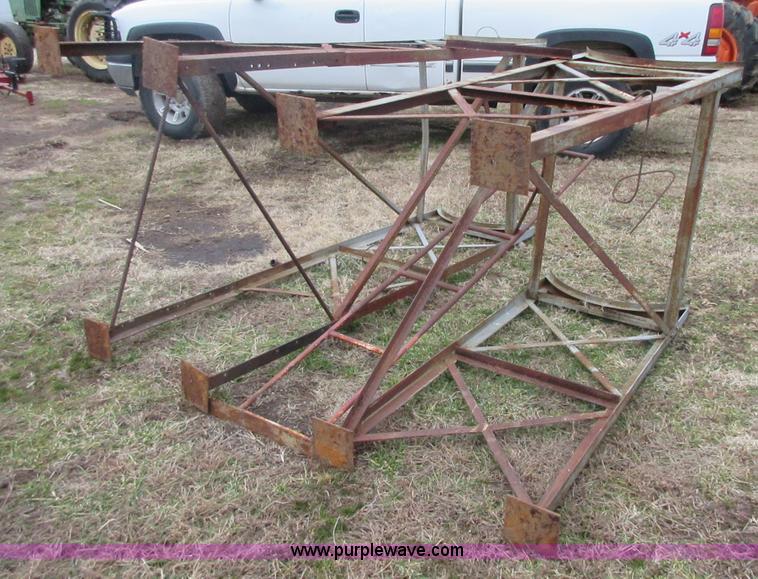 image for item I1778 (2) fuel tanks