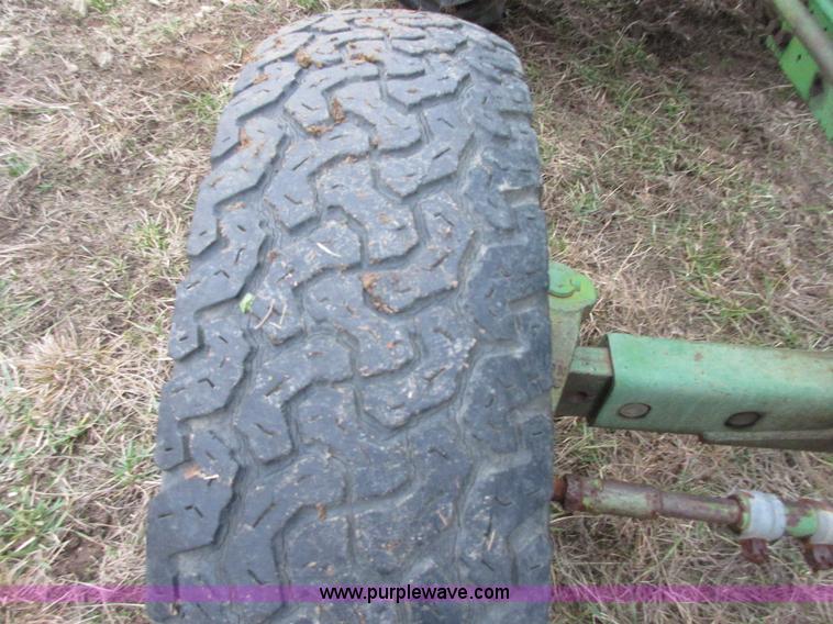 image for item I1779 John Deere 950 tractor