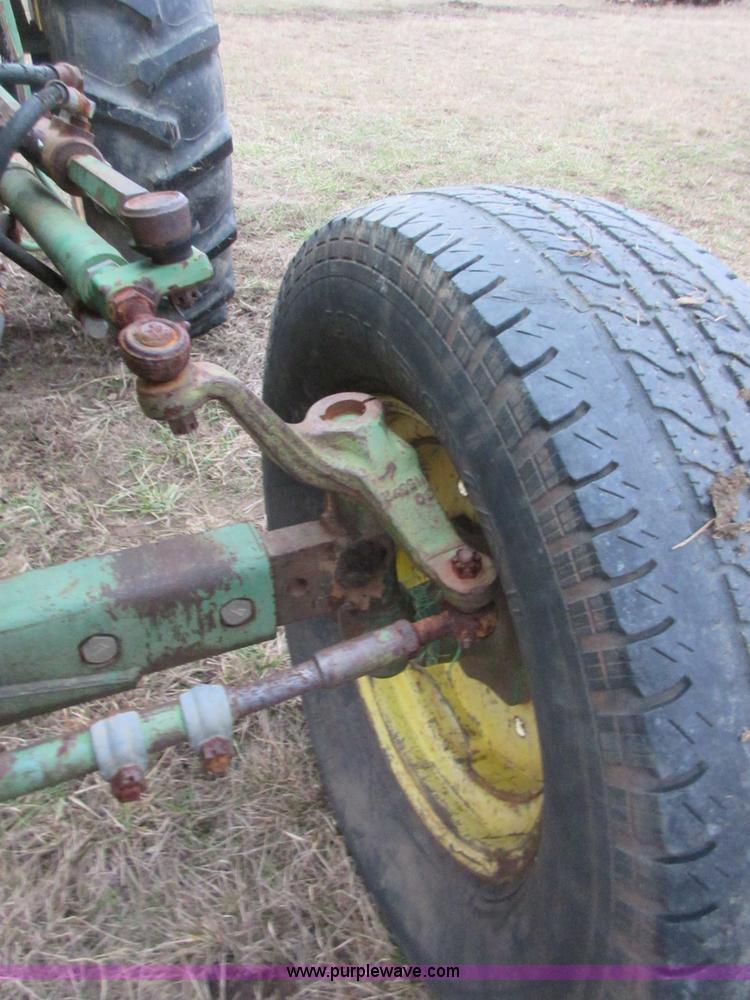 image for item I1779 John Deere 950 tractor