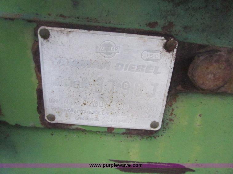 image for item I1779 John Deere 950 tractor