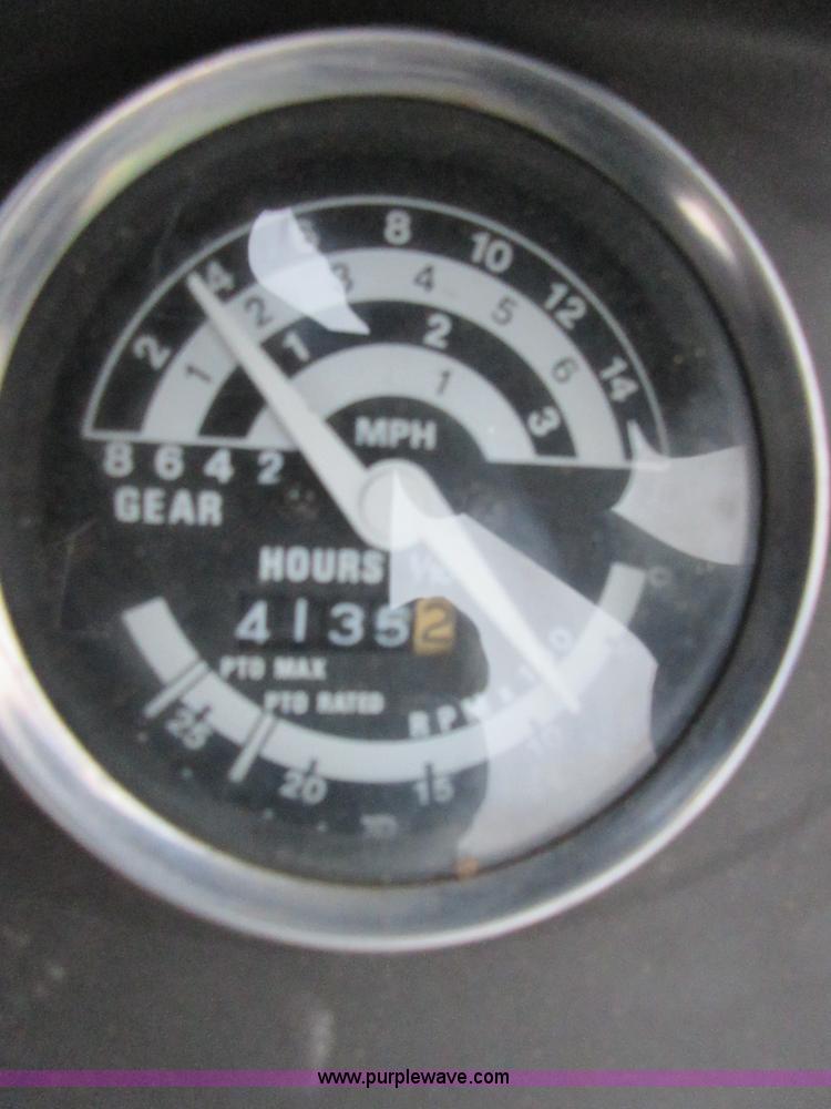 image for item I1779 John Deere 950 tractor