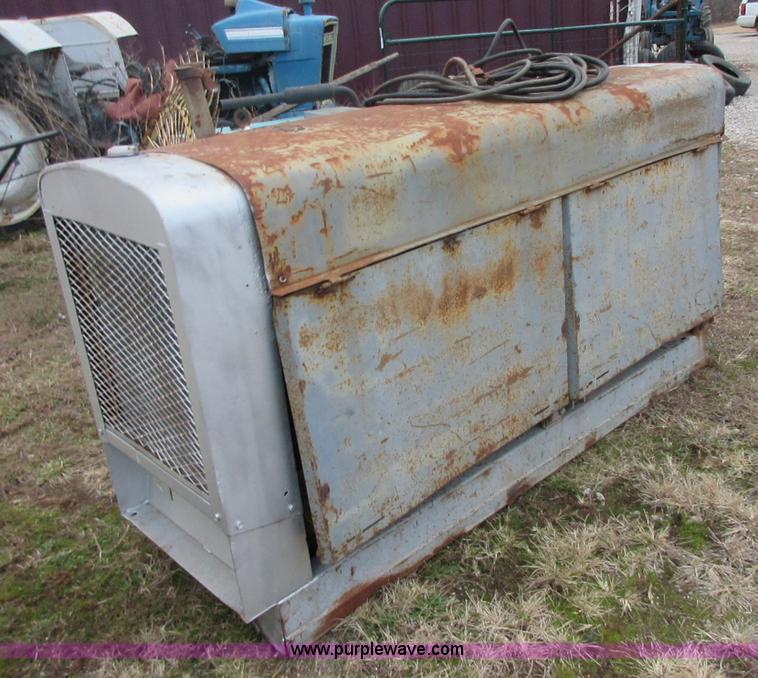 image for item I1780 Lincoln SAE-300 DC welder