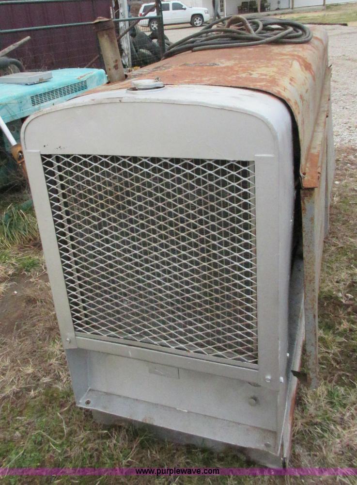 image for item I1780 Lincoln SAE-300 DC welder