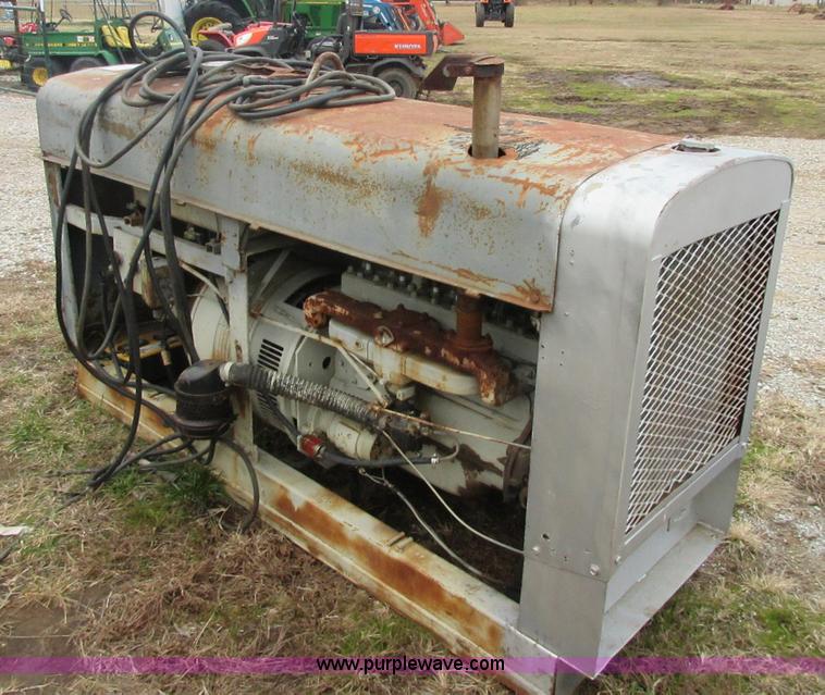 image for item I1780 Lincoln SAE-300 DC welder