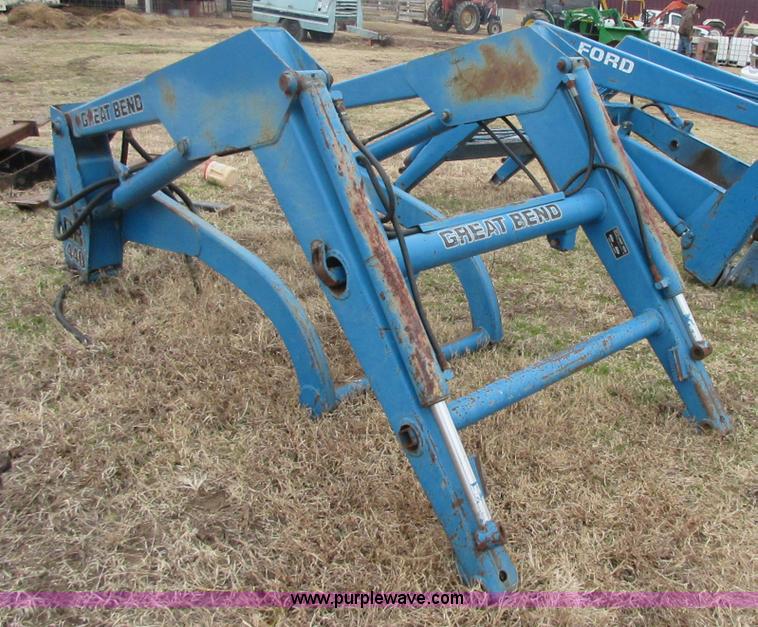 image for item I1784 Great Bend 440 loader