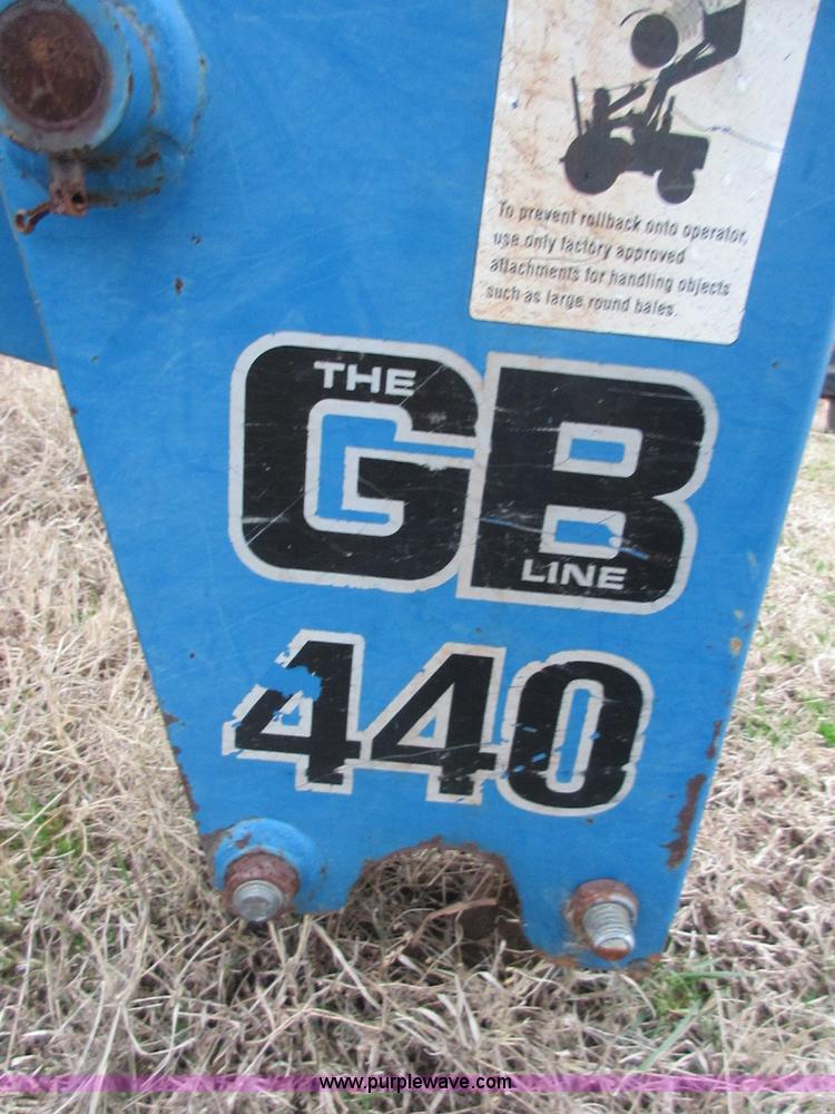 image for item I1784 Great Bend 440 loader