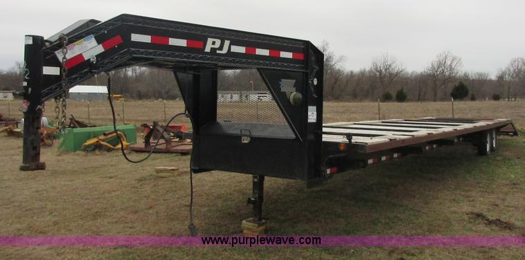 image for item I1787 PJ equipment trailer