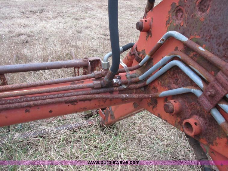 image for item I1788 Hesston L350H loader