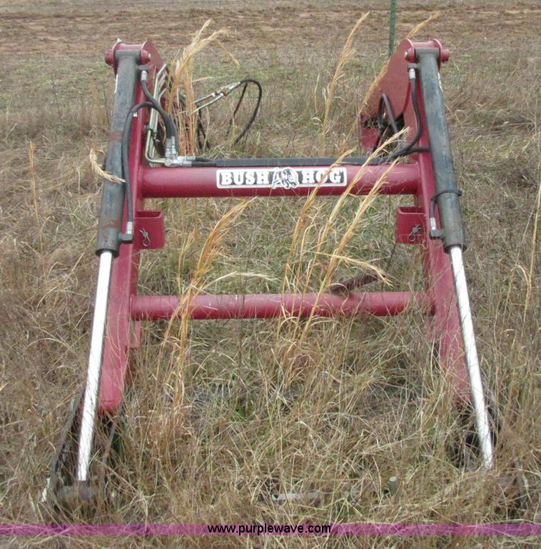 image for item I1789 Bush Hog M346 loader