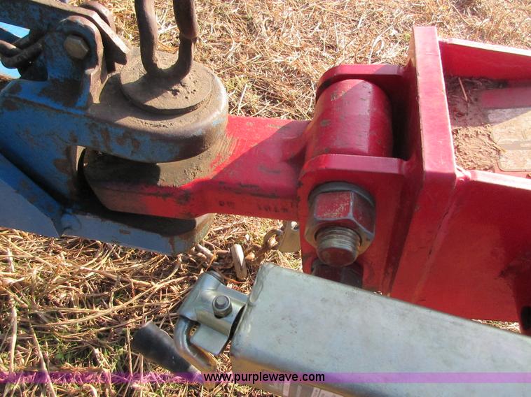 image for item I1807 2010 Sunflower 9421 no-till grain drill