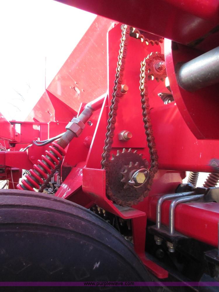 image for item I1807 2010 Sunflower 9421 no-till grain drill