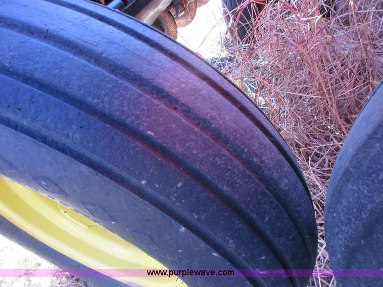 image for item I1807 2010 Sunflower 9421 no-till grain drill