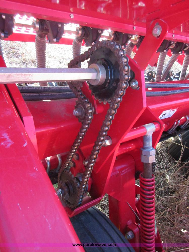 image for item I1807 2010 Sunflower 9421 no-till grain drill