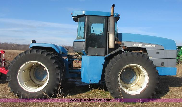 image for item I1809 1997 New Holland 9282 4WD tractor