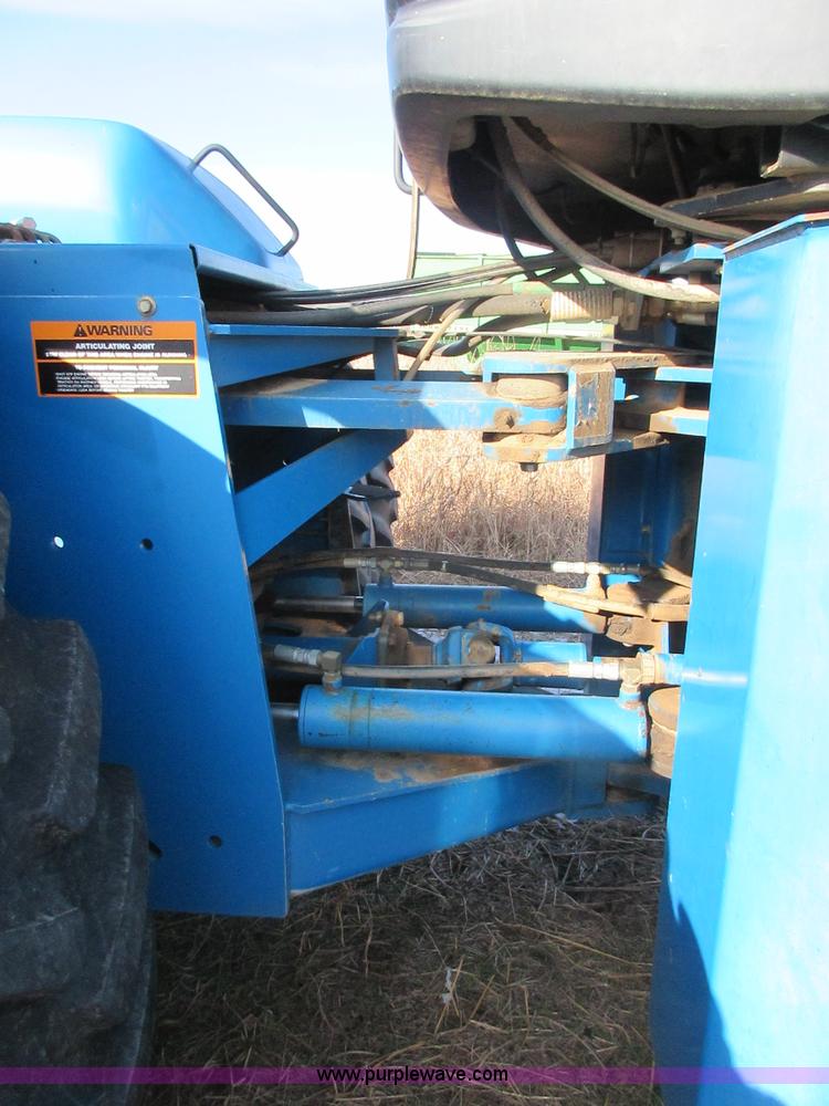 image for item I1809 1997 New Holland 9282 4WD tractor