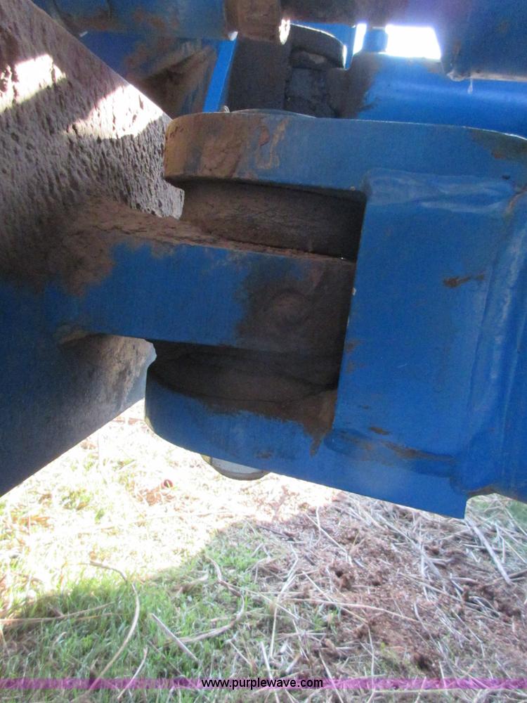 image for item I1809 1997 New Holland 9282 4WD tractor