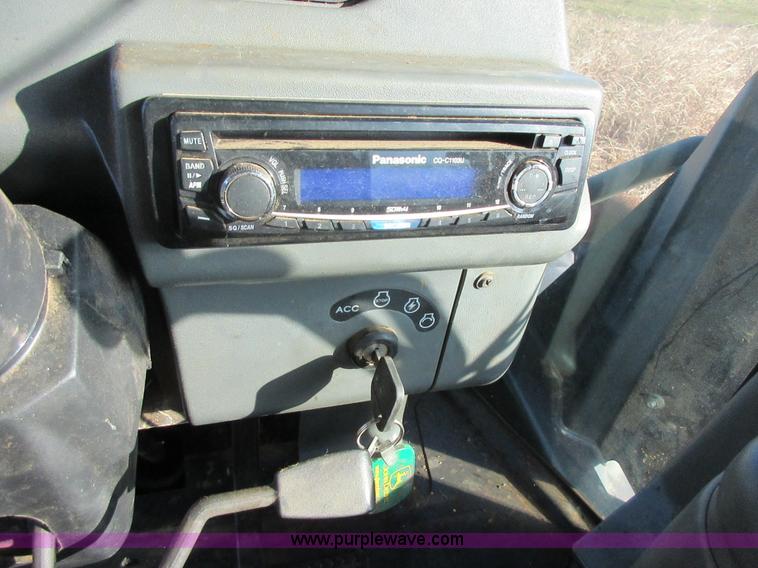 image for item I1809 1997 New Holland 9282 4WD tractor
