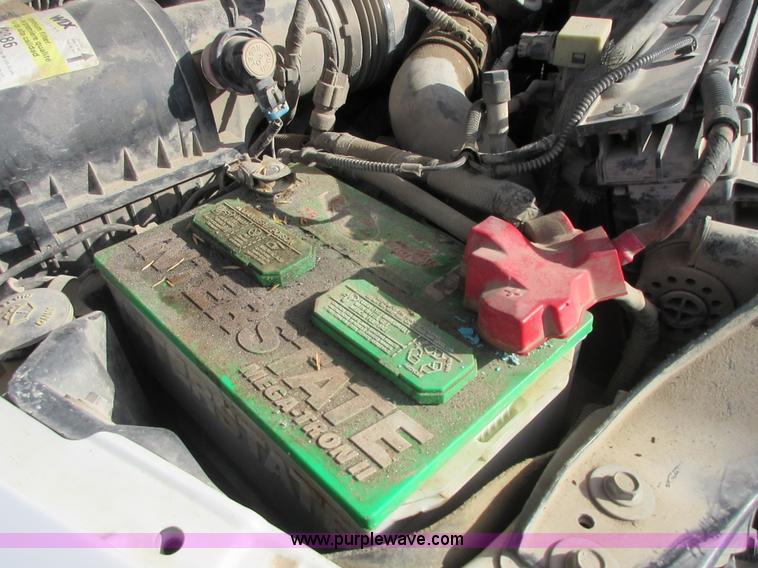 image for item I1817 2008 Ford F350 Super Duty XL SuperCab cab and chassis