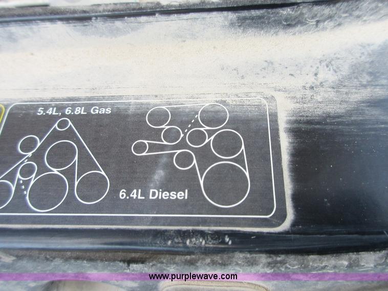 image for item I1817 2008 Ford F350 Super Duty XL SuperCab cab and chassis