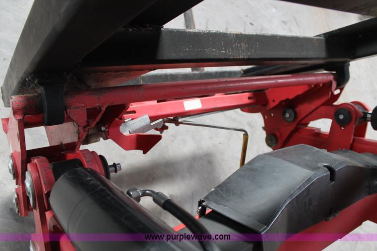 image for item J1331 2002 McCormick MTX155 MFWD tractor