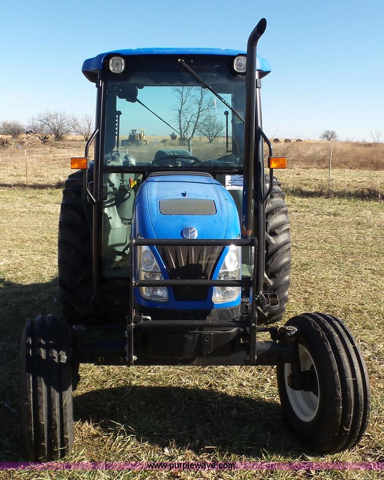image for item J4610 2004 New Holland TN75DA tractor