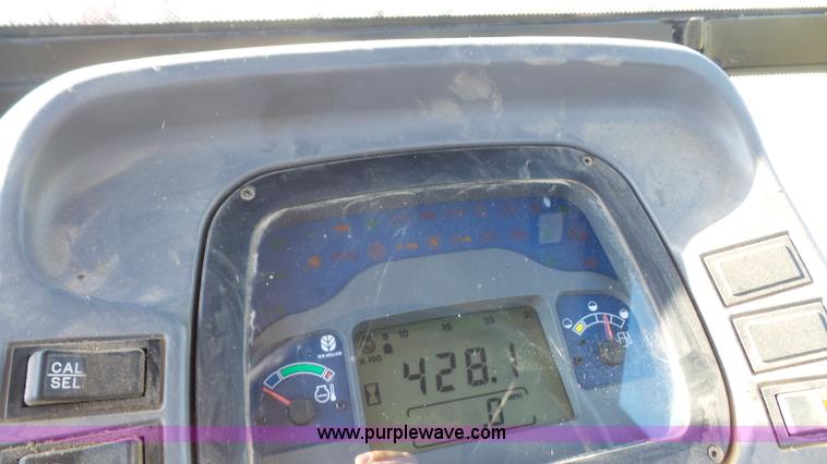 image for item J4610 2004 New Holland TN75DA tractor