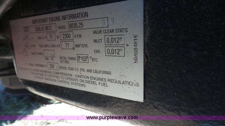 image for item J4610 2004 New Holland TN75DA tractor