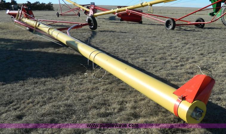 image for item J5148 Westfield MK100-71 grain auger