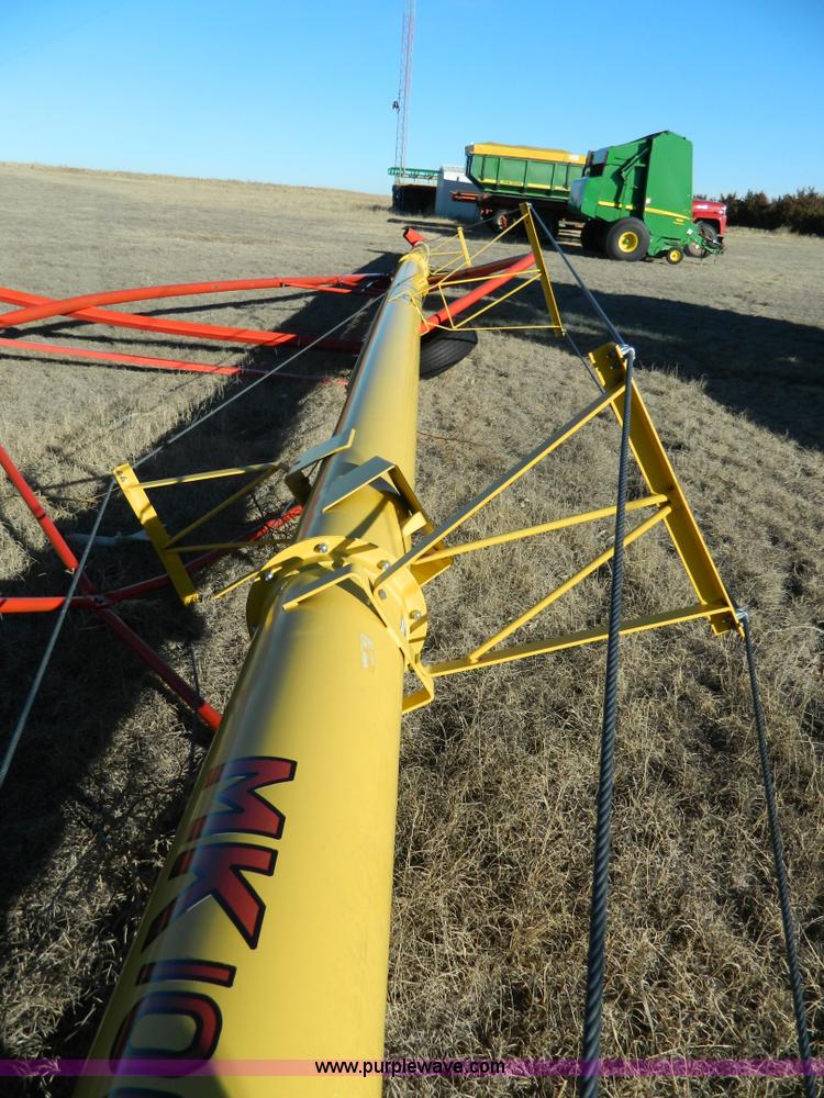 image for item J5148 Westfield MK100-71 grain auger