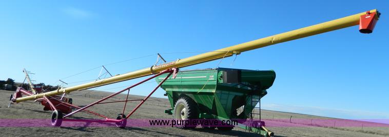 image for item J5149 Westfield MK100-71 grain auger