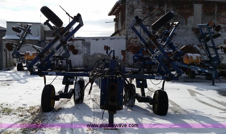 image for item K5339 Land Runner Blue Jet liquid applicator