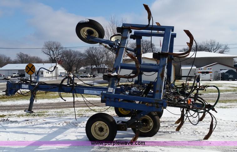 image for item K5339 Land Runner Blue Jet liquid applicator