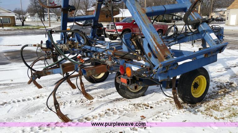 image for item K5339 Land Runner Blue Jet liquid applicator