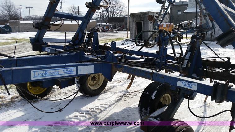 image for item K5339 Land Runner Blue Jet liquid applicator