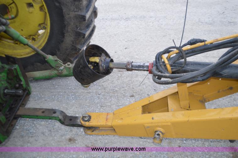 image for item K5376 1997 Vermeer 604L round baler